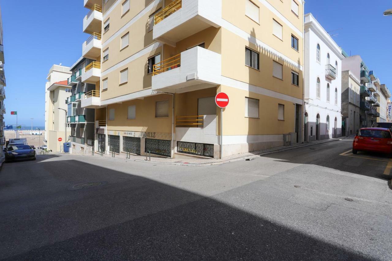Apartamento Casino Praia III Figueira da Foz Buitenkant foto